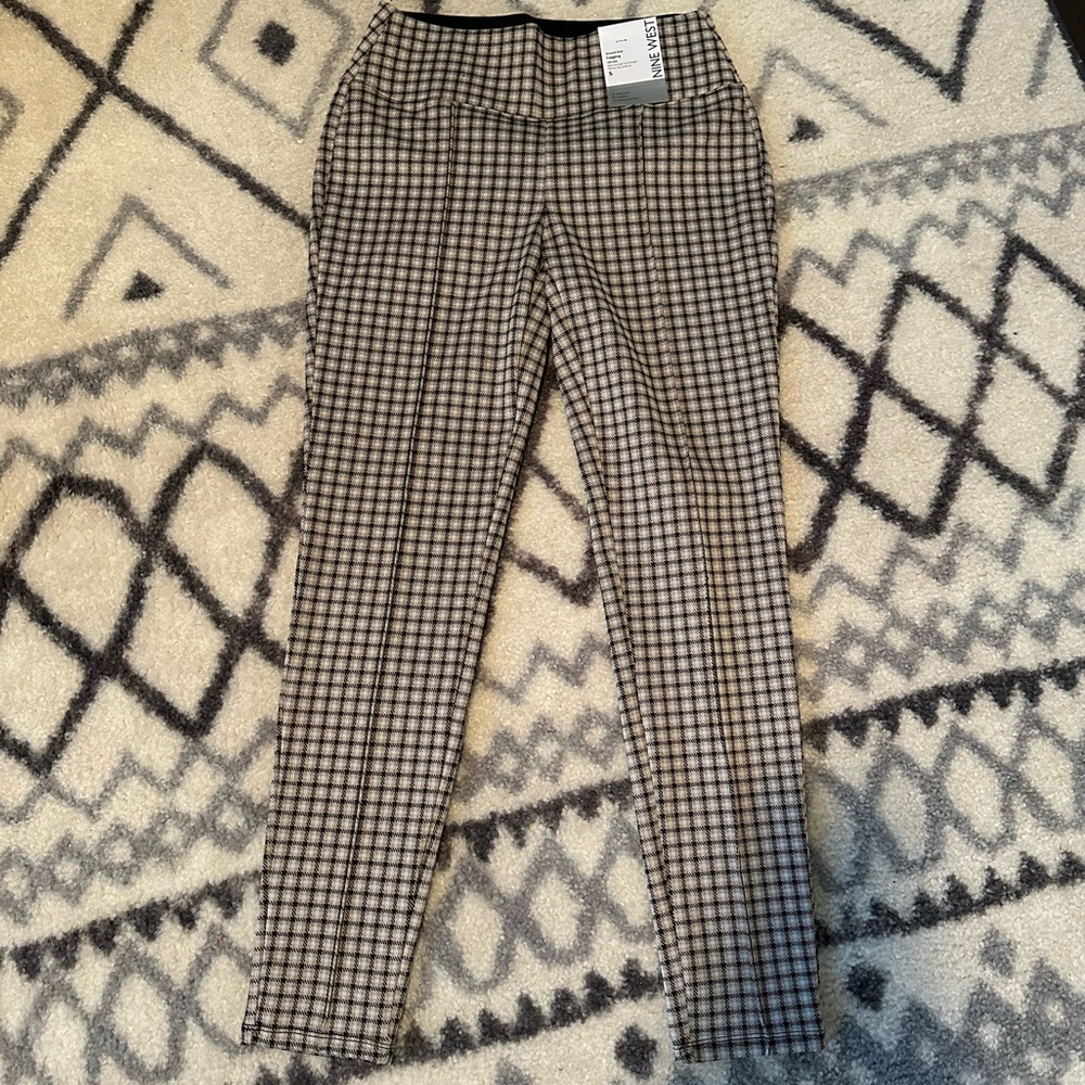 Nine West stretch knit leggings